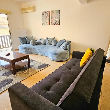 Sky Line Apartment, 150m From Chabad Lubavitch Appartamento *